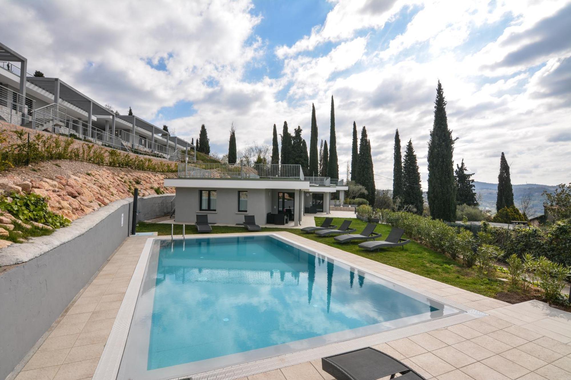 Sunset Lodge - Enjoy Holiday Garda  Exterior foto